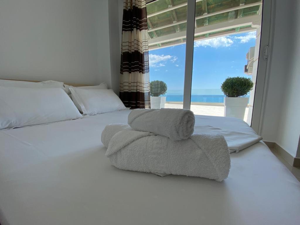 Emily Boutique Aparthotel Borsh