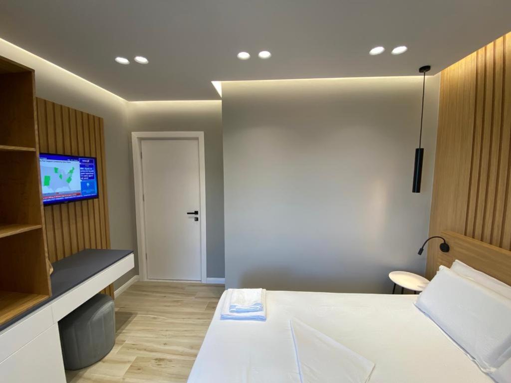 Emily Boutique Aparthotel *